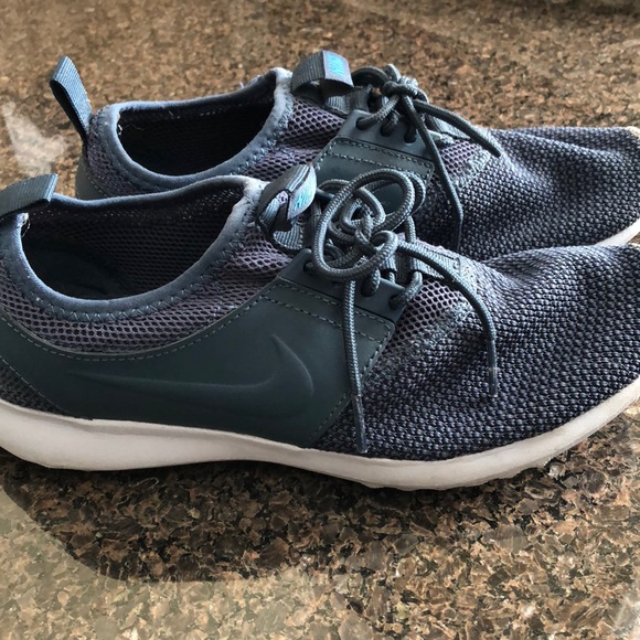 nike foam shoes - Picture 1 of 2